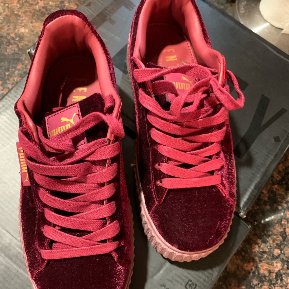 Fenty by Rihanna Velvet Sneakers - Purple size 6